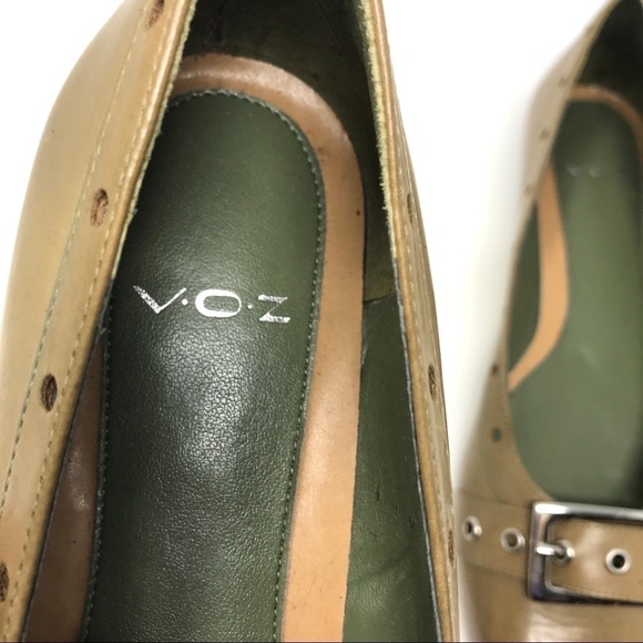 V.O.Z Taupe Flats Silver Buckle Olive Interior 8M - Picture 5 of 8